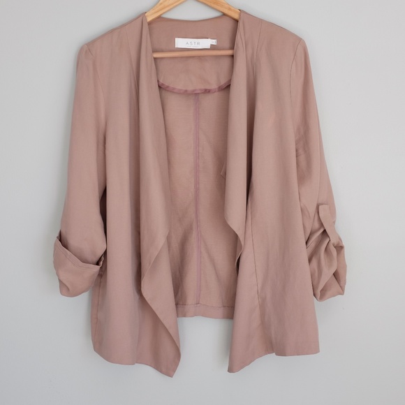 Astr Jackets & Blazers - ASTR Modern Drape Blazer